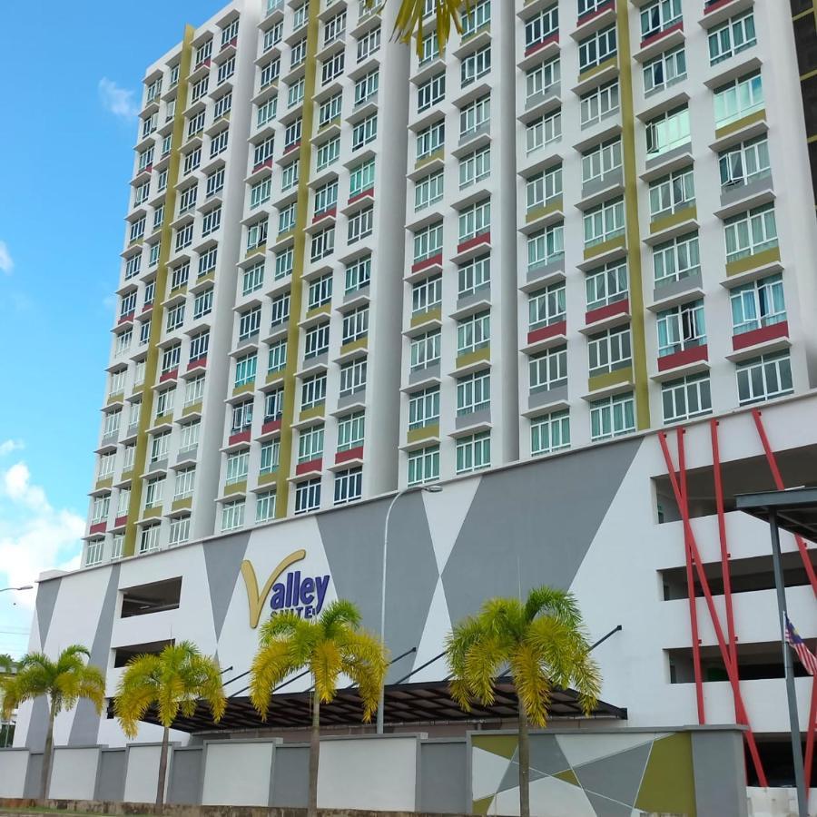 Mahkota Valley Apartment Indera Mahkota Kuantan#Netflix Esterno foto